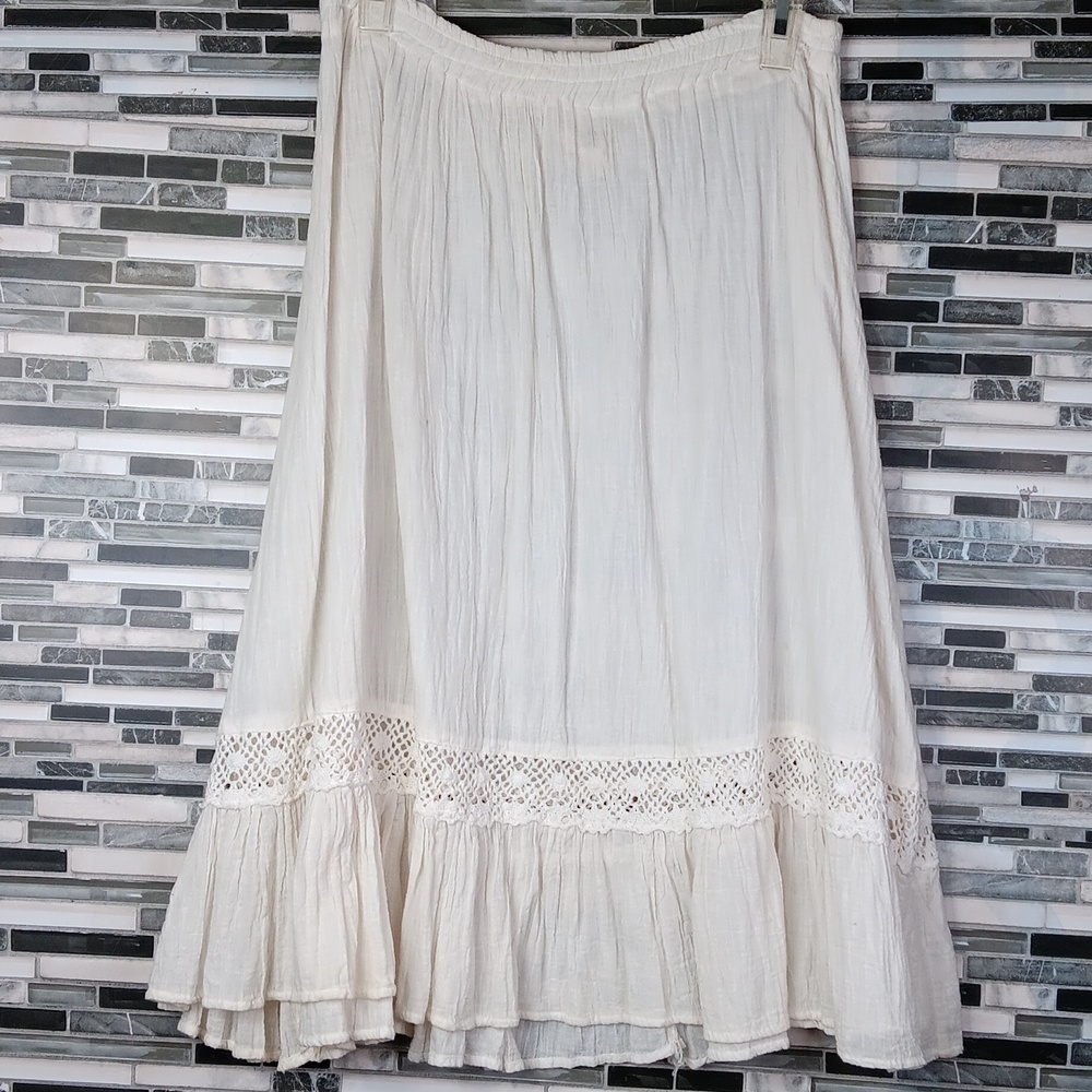 Byer California Raw Cotton Crochet TrimCream Midi Flowing Skirt Medium
